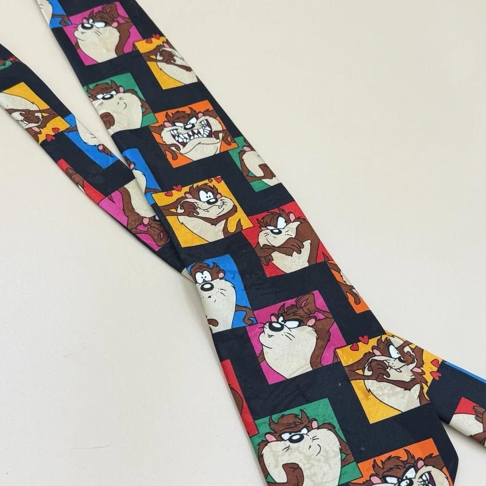 Looney Tunes Taz Mania Neck Tie Mens Multi-Colored Expressions Novelty 1993 VTG - Picture 2 of 5